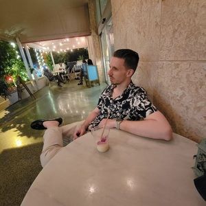 Meet your Posher, Jason